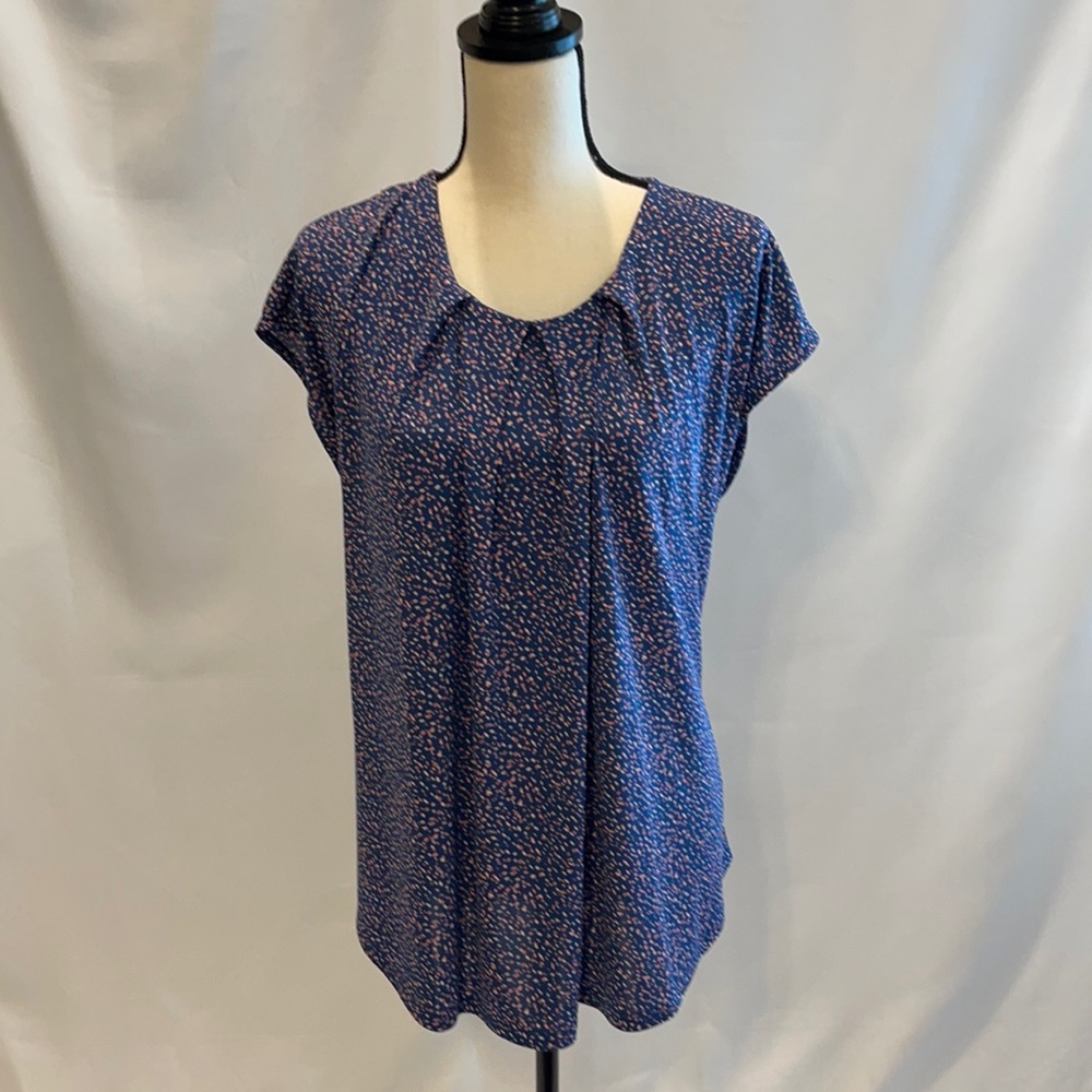 Ann Taylor Pleated blue and pink top size XL. NWT